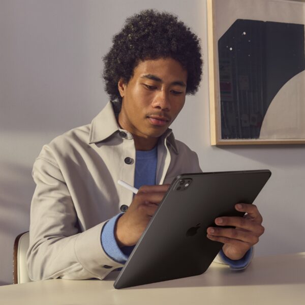 iPad Pro 11" Chip M5 1TB Vidrio Nanotexturizado Negro espacial